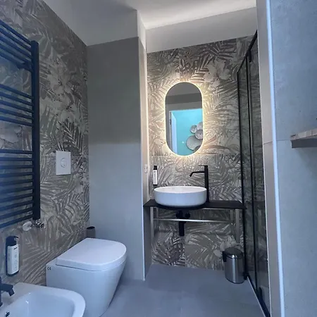Urban 161 - Rooms&seafood Vendégház 4*
